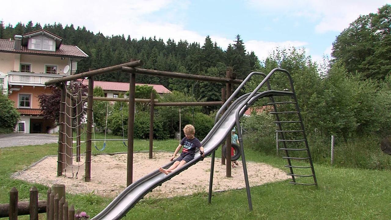 Landgasthof Zum Hirschenstein, Pension Garni 상트엥글마 외부 사진